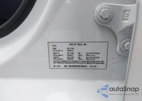 2023 Tesla Model Y Rwd z USA, uszkodzony, nr VIN 7SAYGDED4PF956016